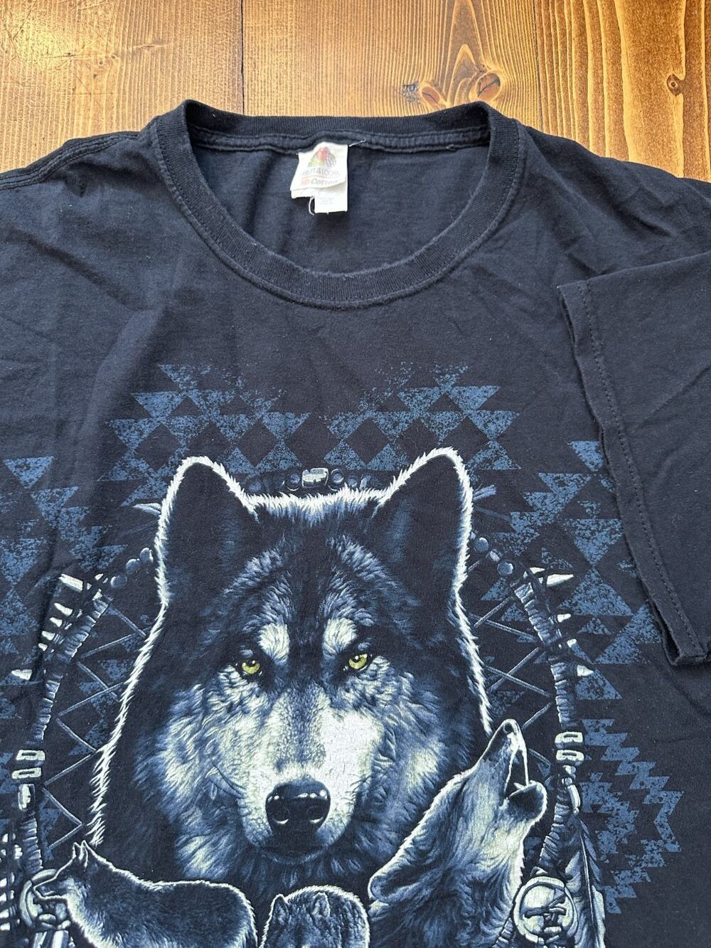 Native Aztec Wolf Feather T-shirt XL Vintage 2010s y2k Blue Fruit of the Loom